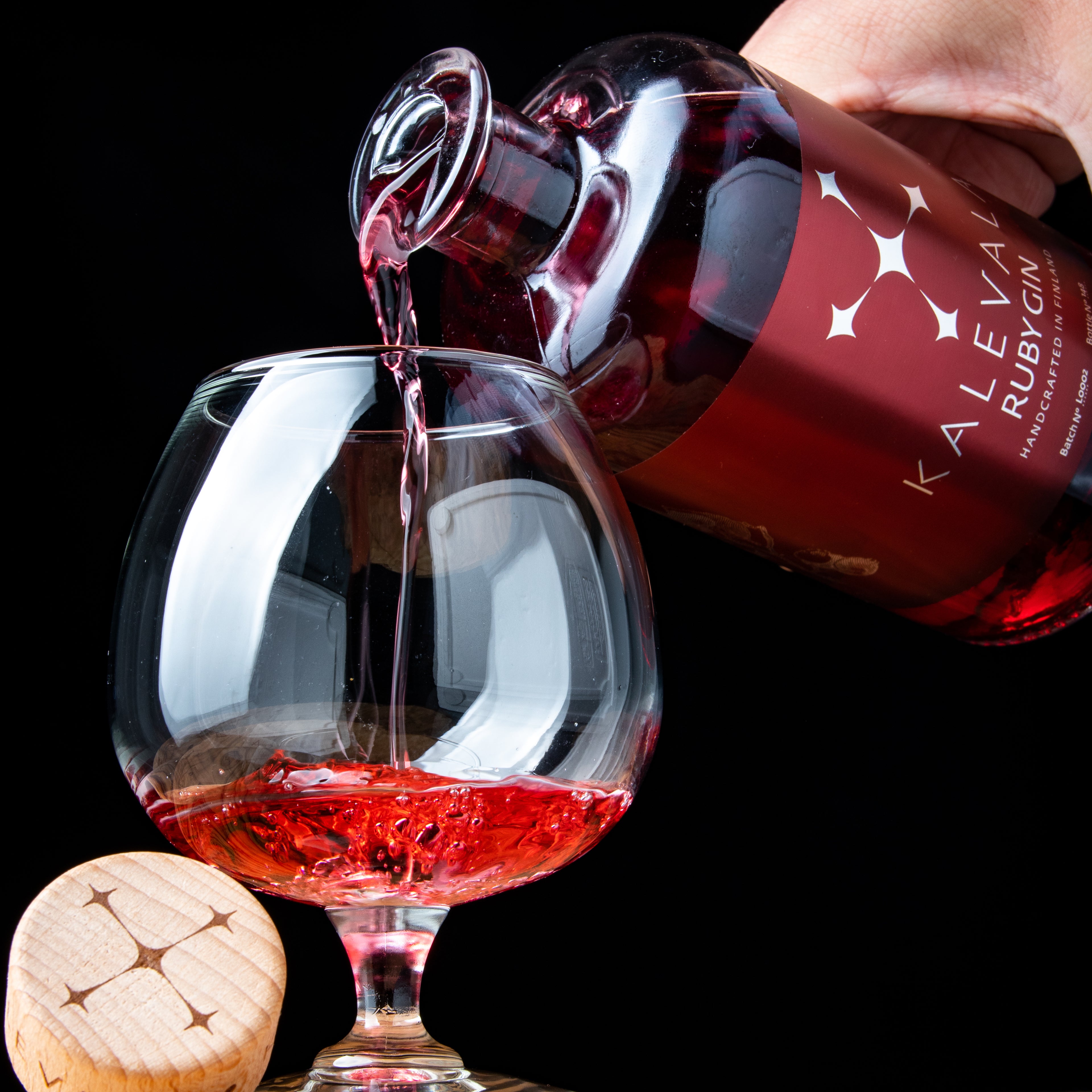 Kalevala Ruby Gin (Finnland)